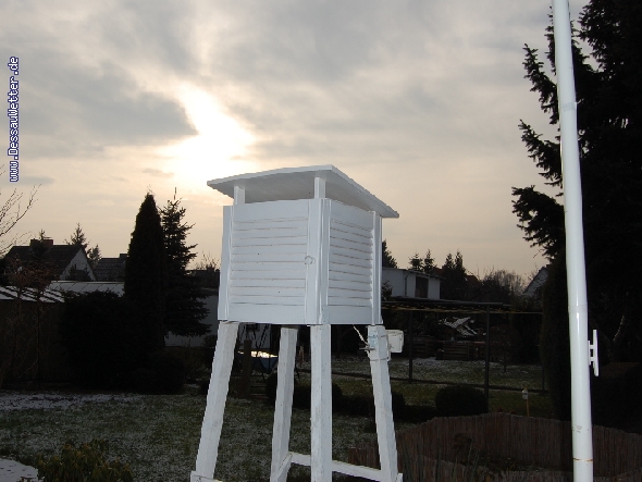 http://dessauwetter.de/galerie2/cache/vs_3%20Station%20WMR928_WMR928_20.JPG