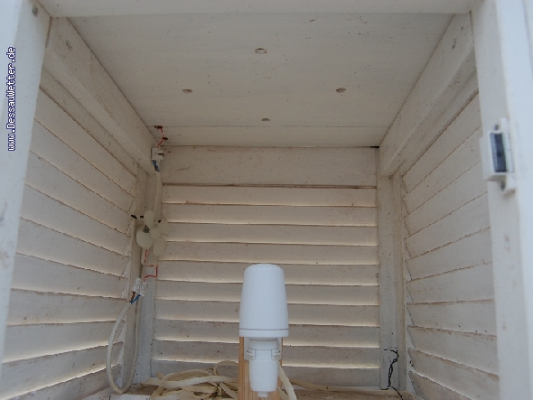 http://dessauwetter.de/galerie2/cache/vs_3%20Station%20WMR928_WMR928_23.JPG