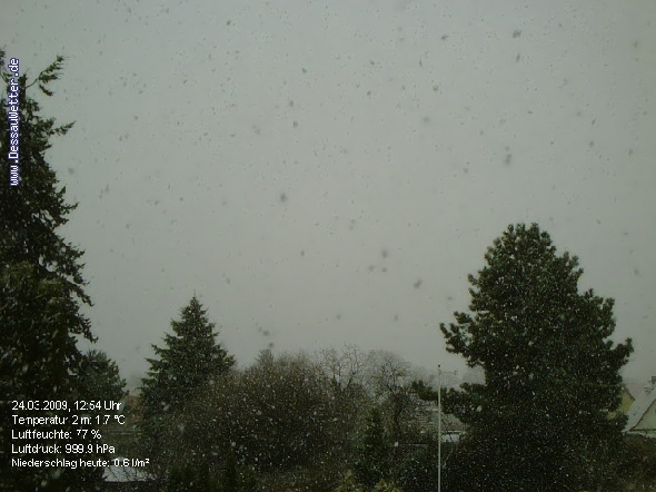 http://dessauwetter.de/galerie2/cache/vs_6%20Webcam_dessau_webcam_03.jpg